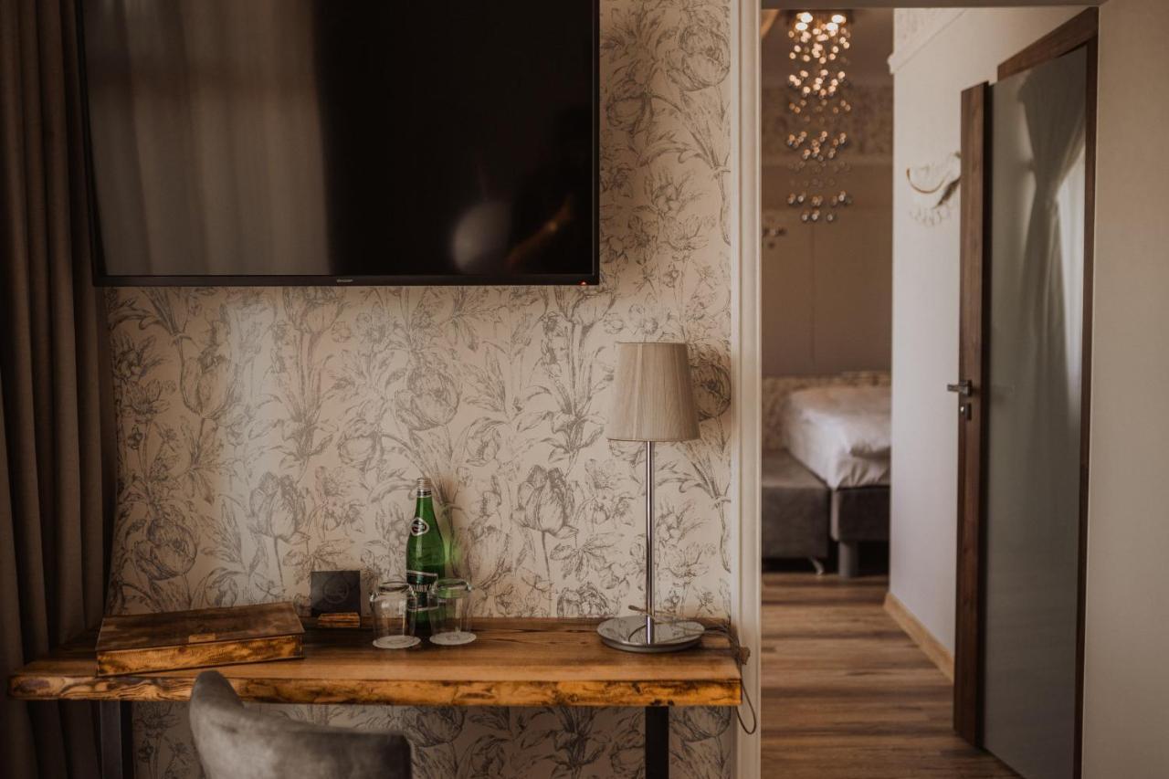 Winny Dworek Sulechów Extérieur photo